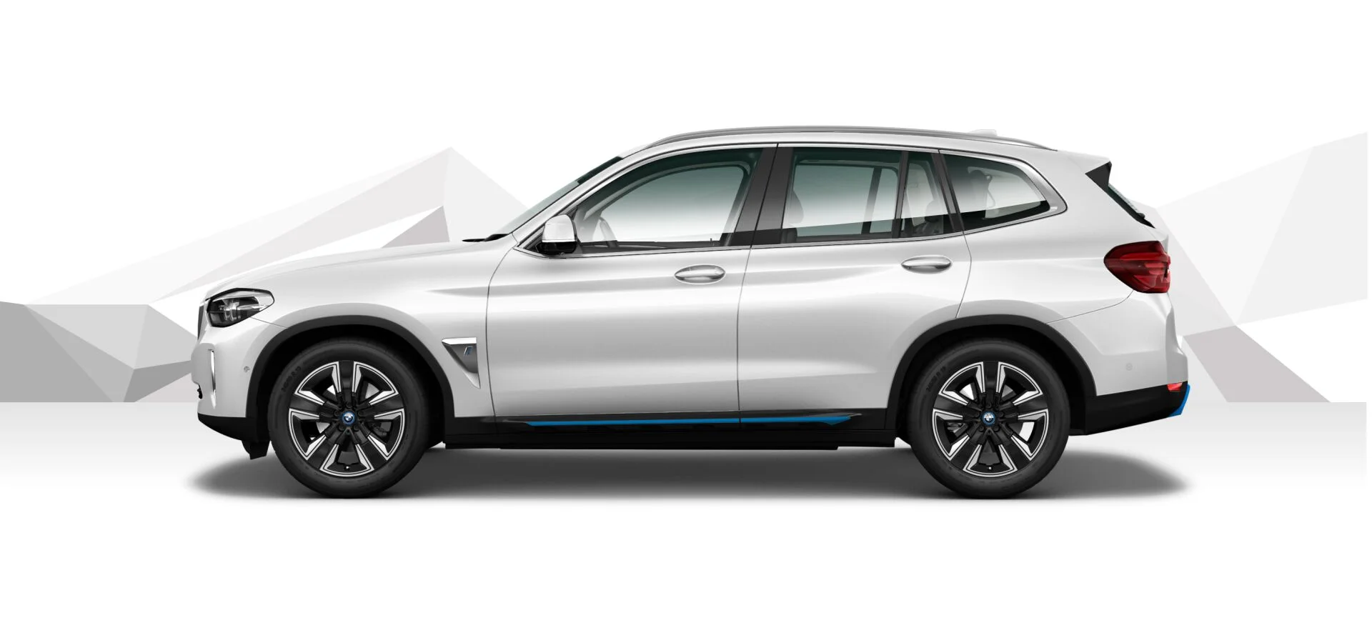 BMW iX3 cena