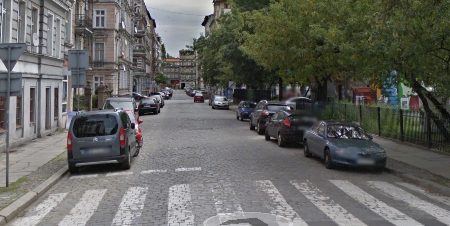 parkowanie na przejściu dla pieszych 