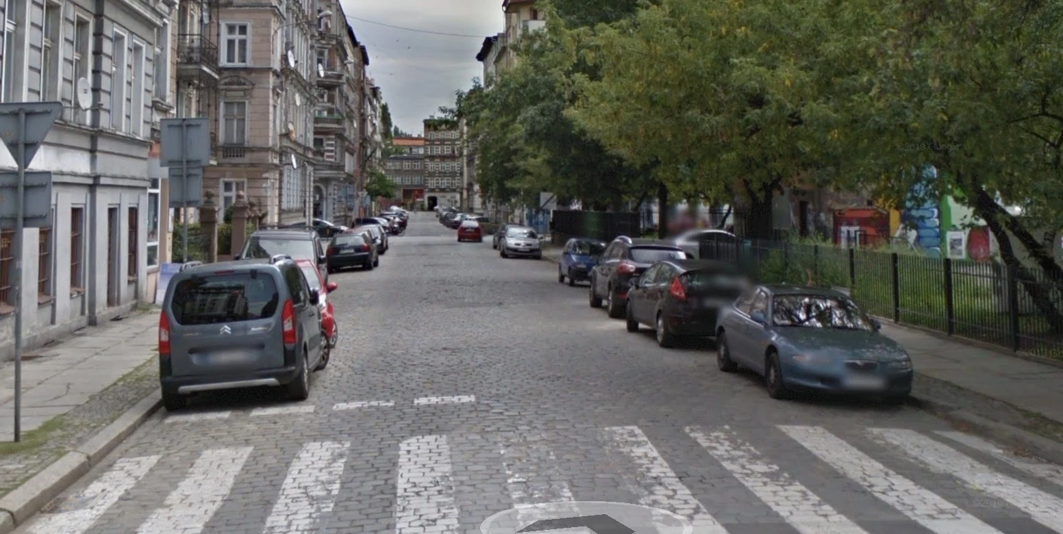 parkowanie na przejściu dla pieszych