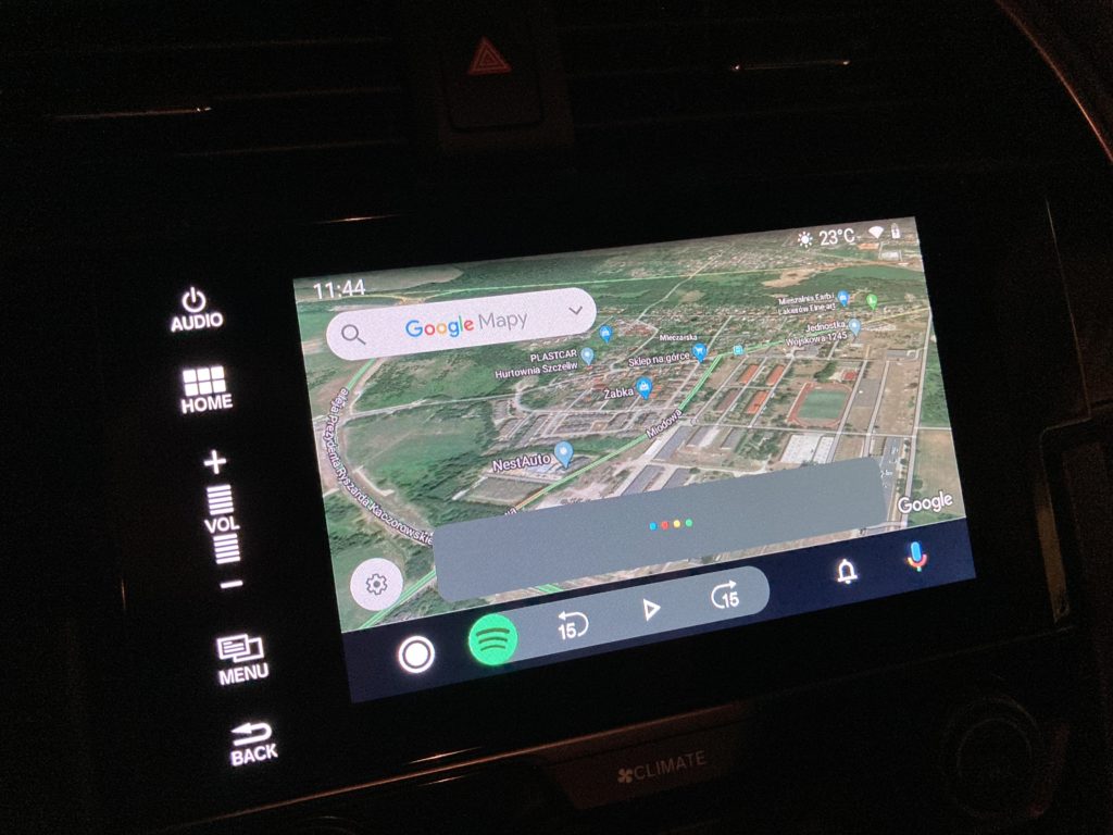 android auto w samochodzie 