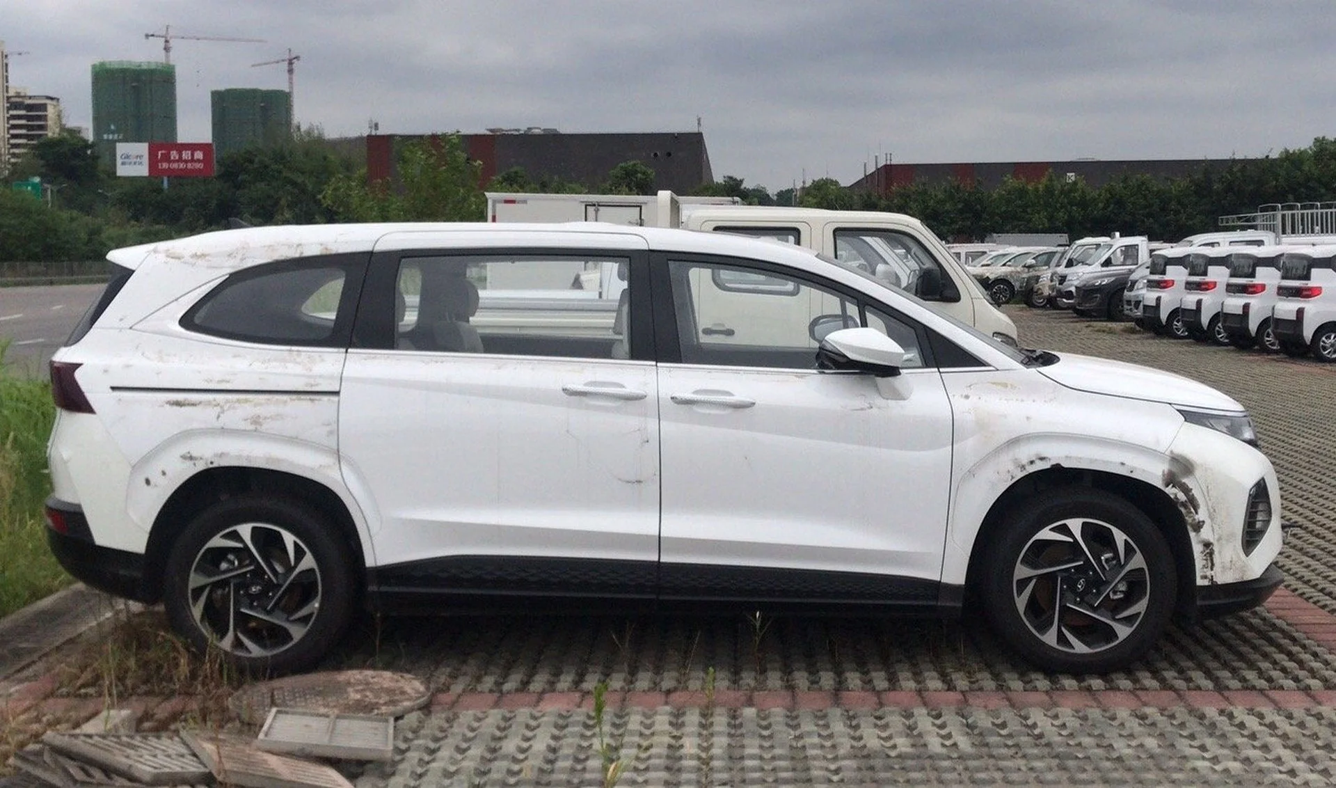 Hyundai Custo