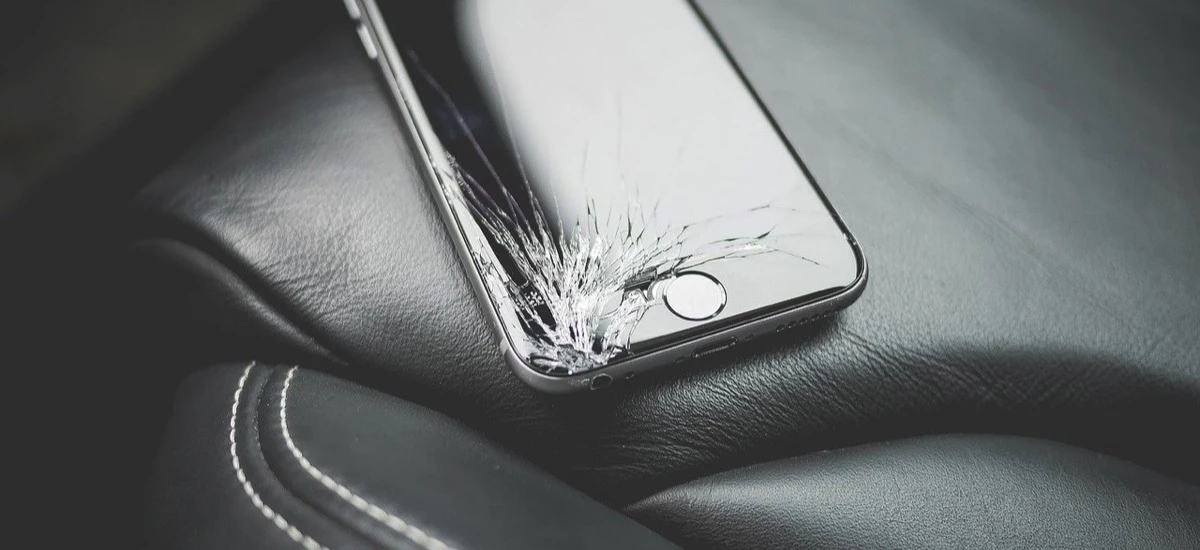 iPhone w samochodzie jest gorszy niż Android. Żałuję zmiany telefonu