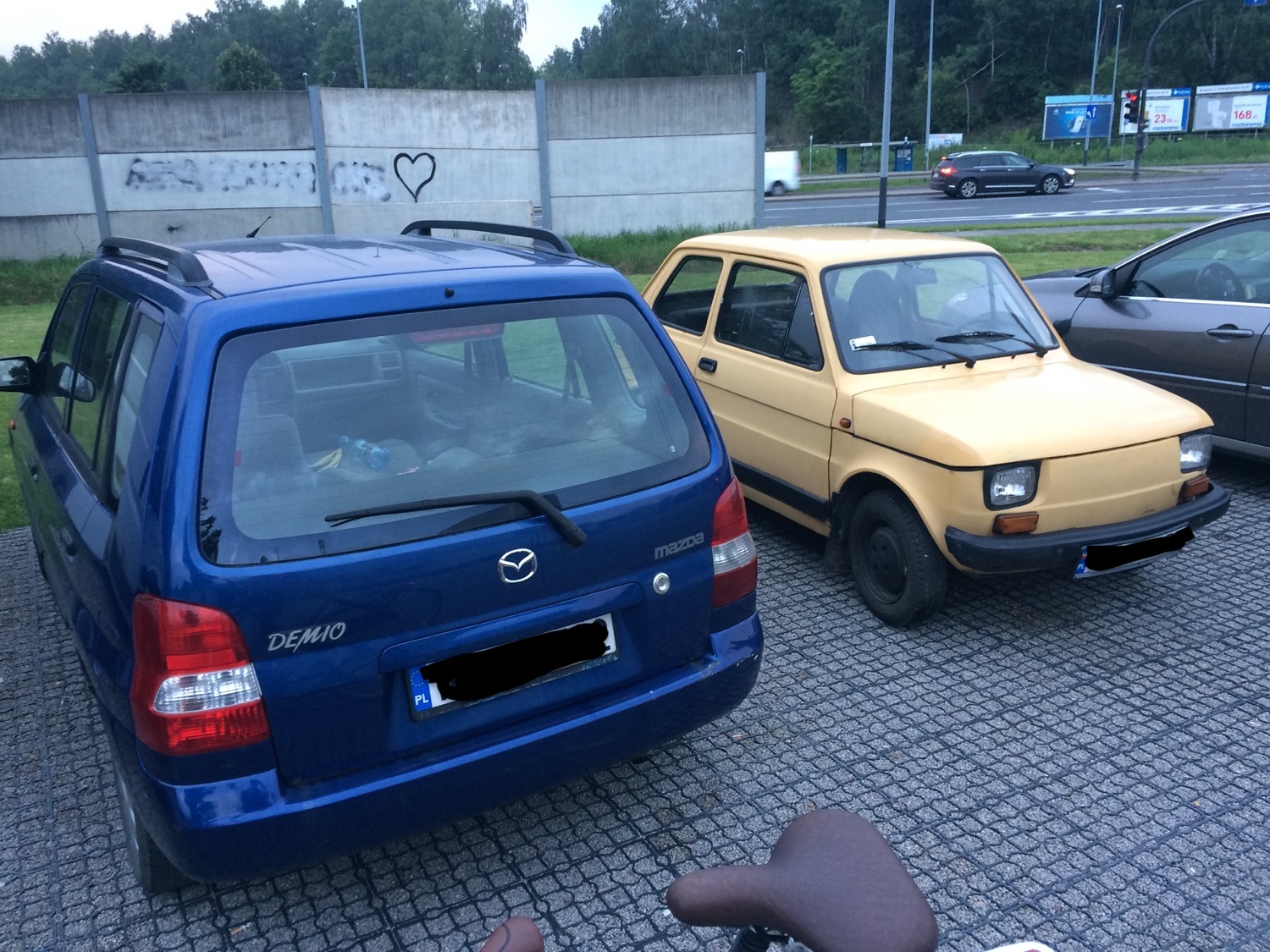 Mazda demio opinie 