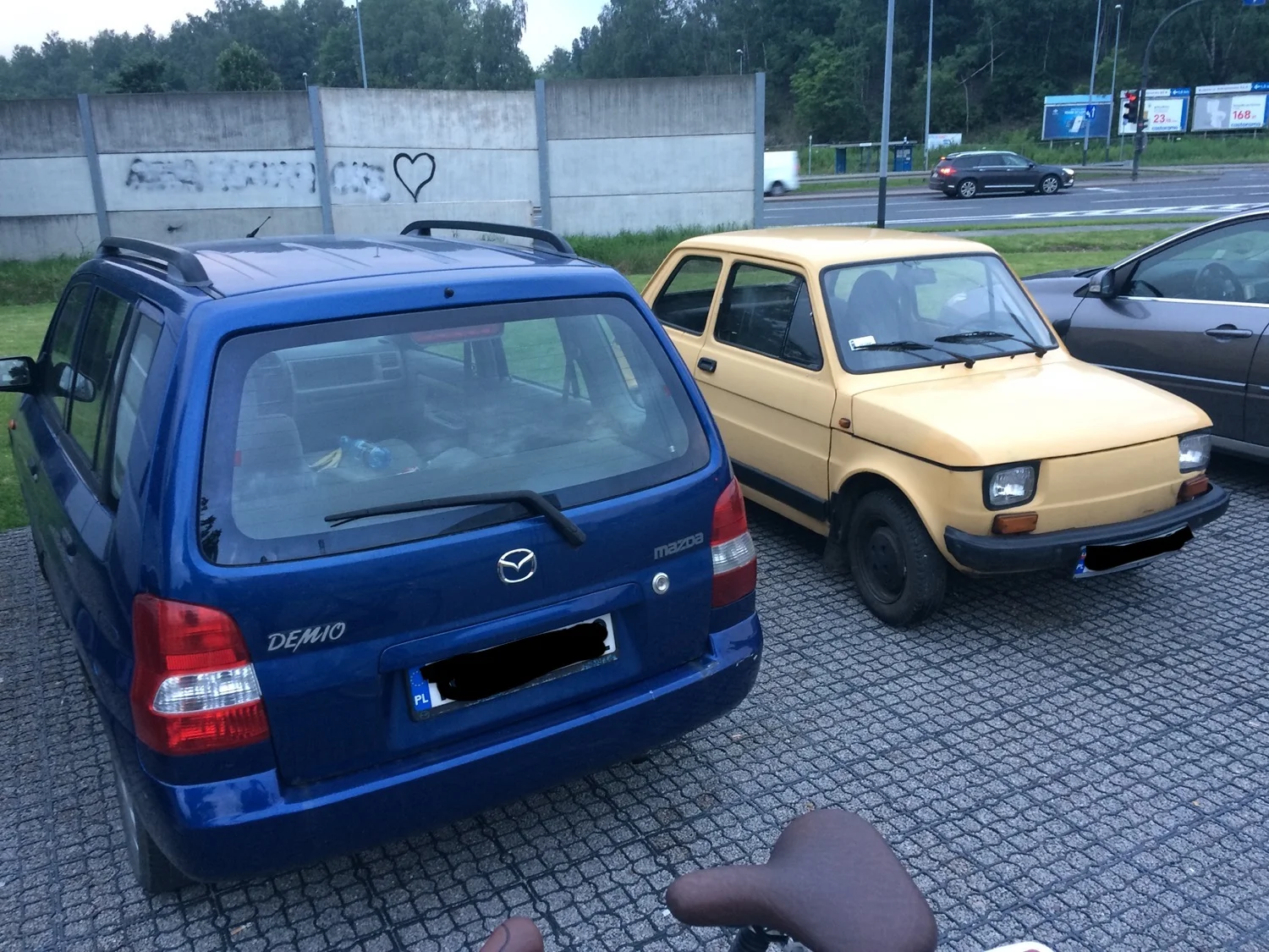 Mazda demio opinie 