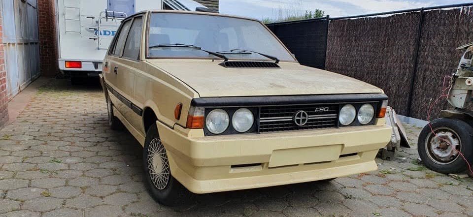 polonez distrispecial