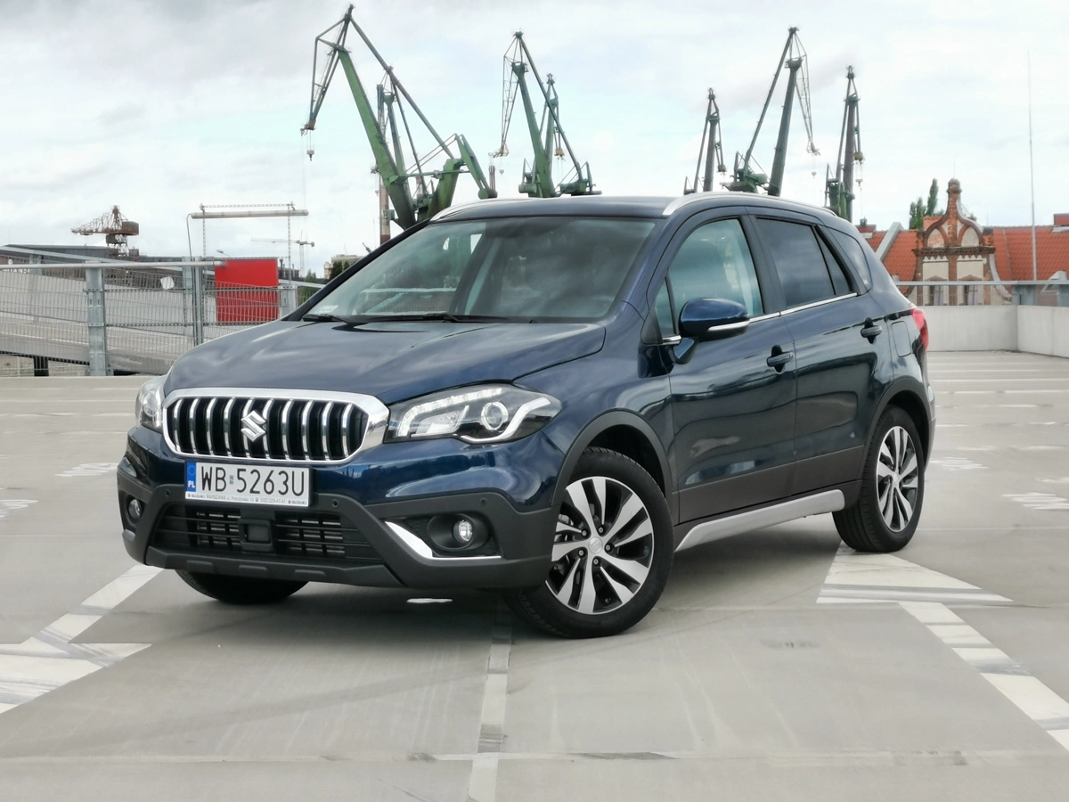 Suzuki SX4 S-Cross hybrid test 