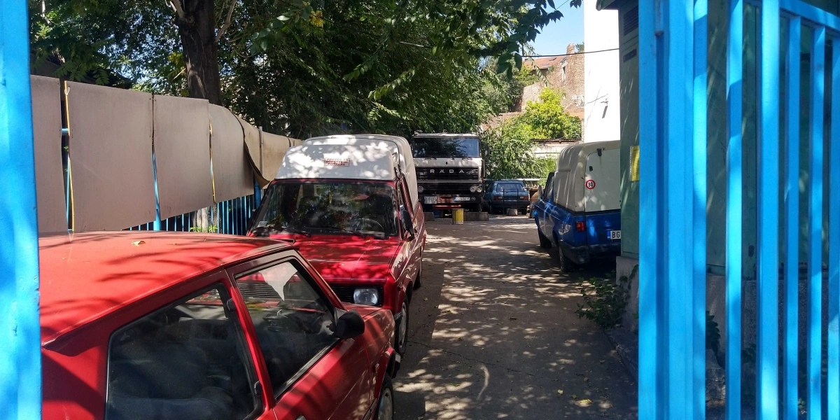 volkswagen golf TAS