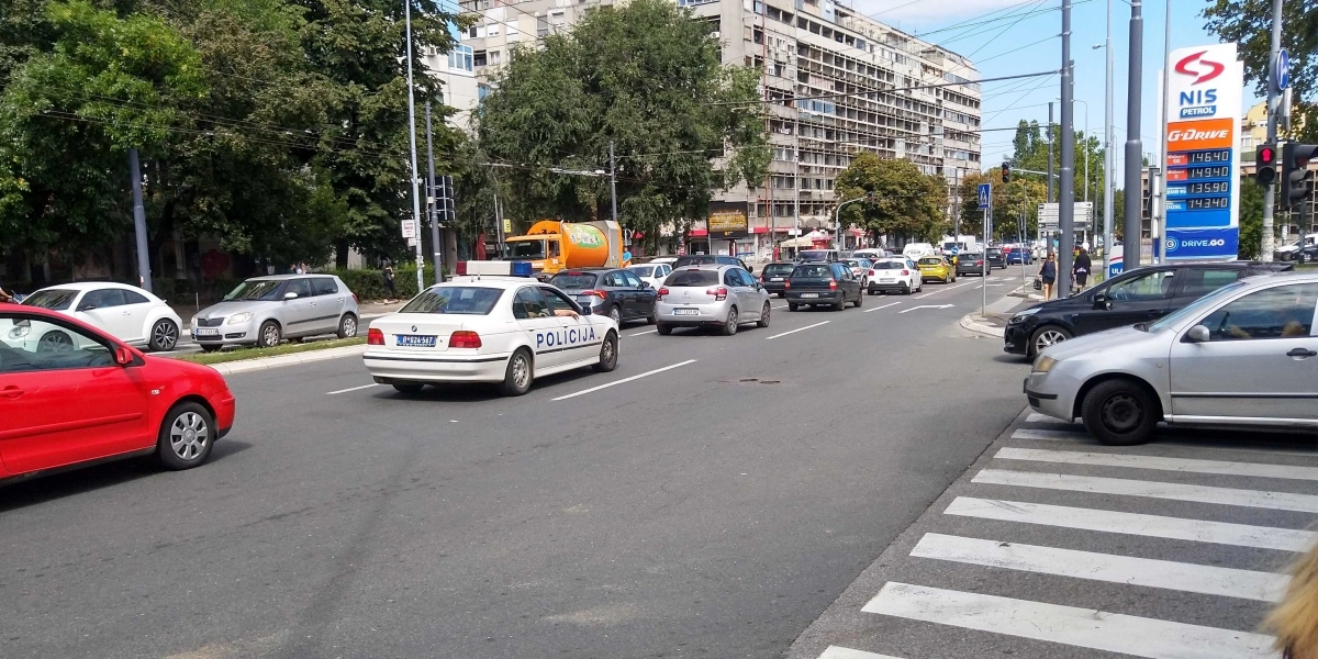 volkswagen golf TAS