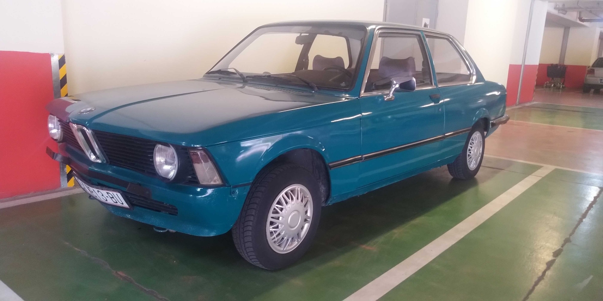 volkswagen golf TAS 