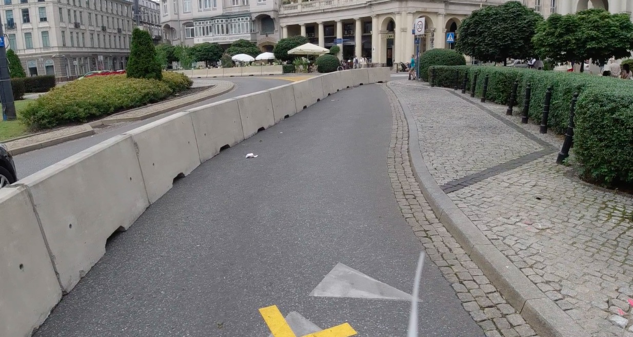 organizacja ruchu pl. zbawiciela 