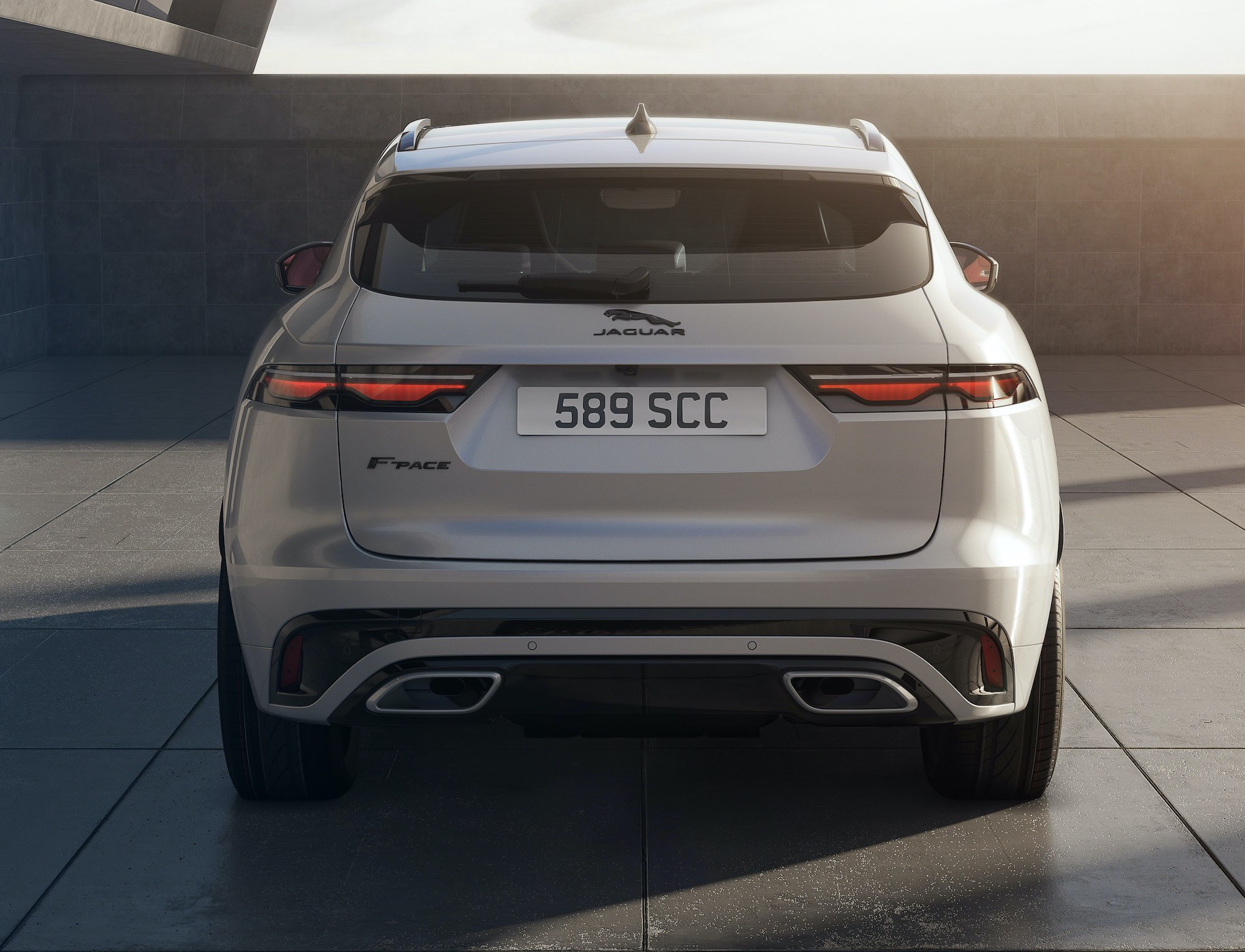 Jaguar F-Pace lifting 