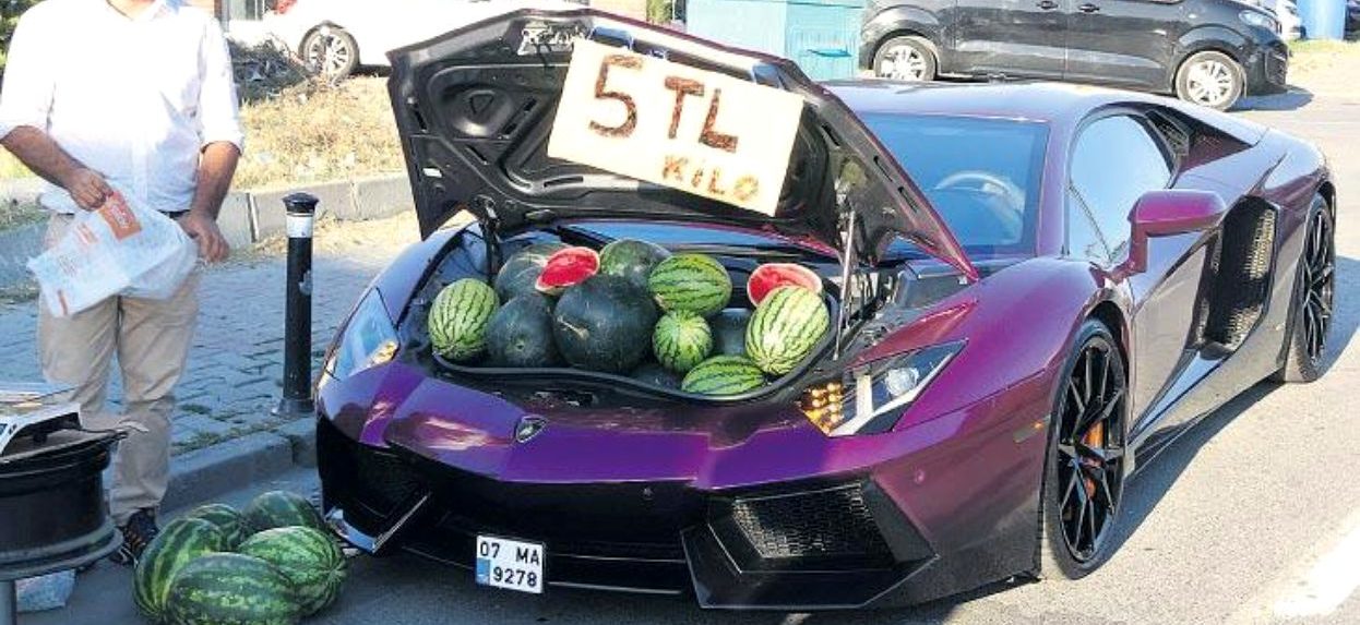 lamborghini aventador 