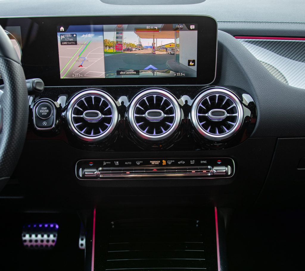 mercedes gla 250 cena 