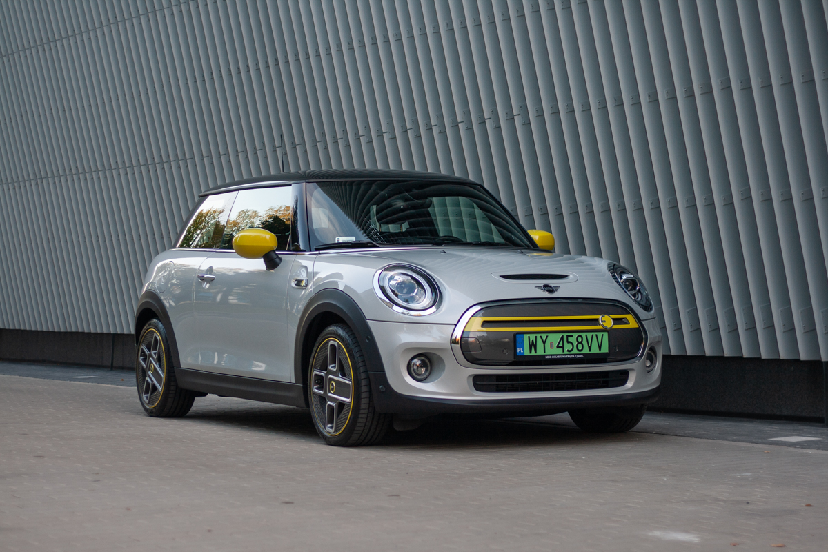 mini cooper se electric test 