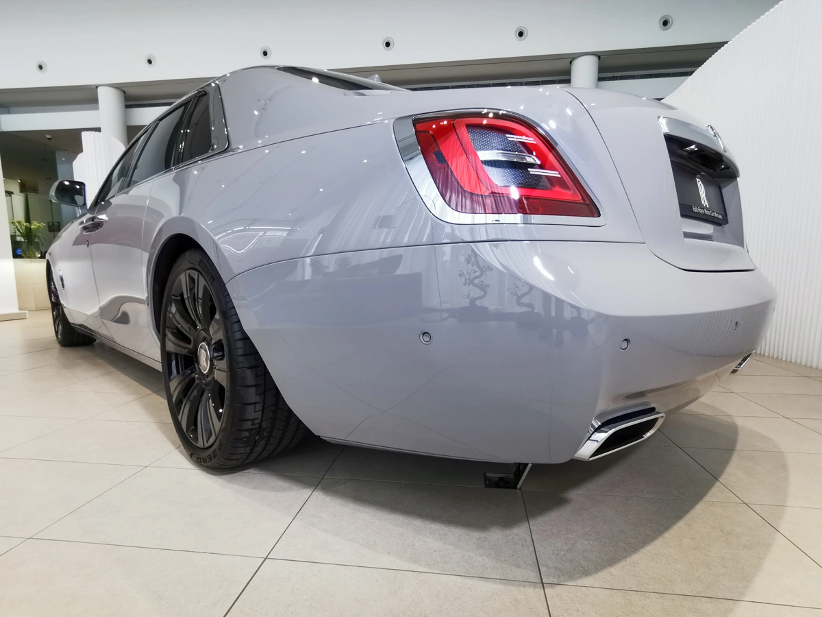 rolls-royce ghost premiera 