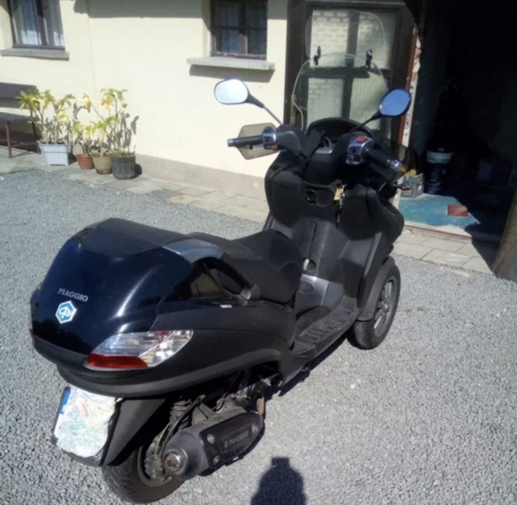piaggio mp3 