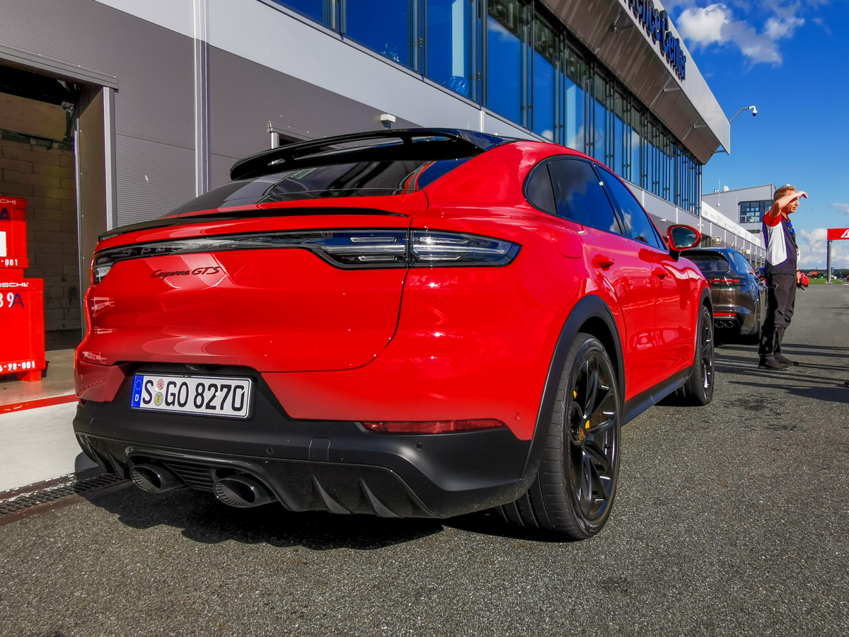 porsche track experience 