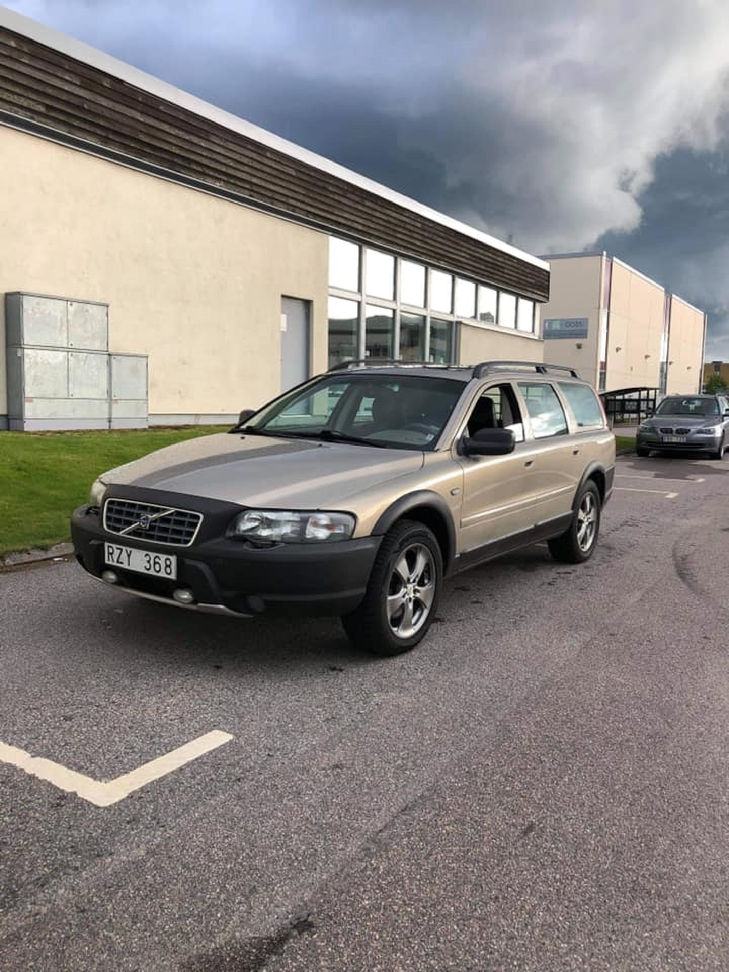 volvo xc70 traktor 