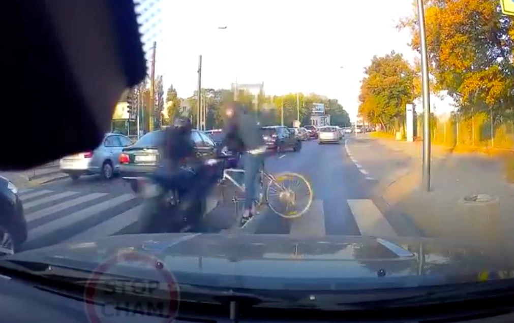 wypadek motocyklisty
