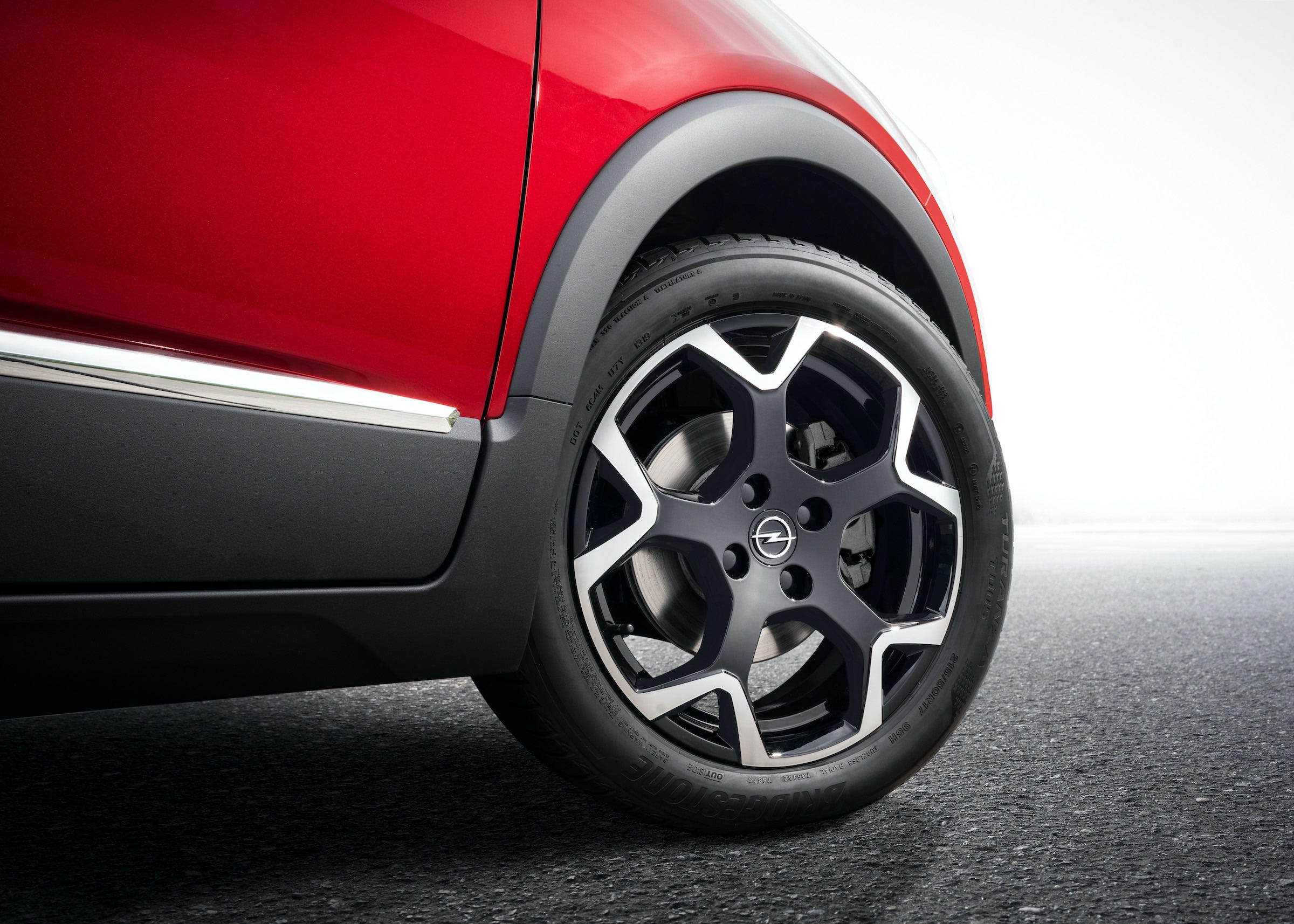 Opel Crossland lifting 