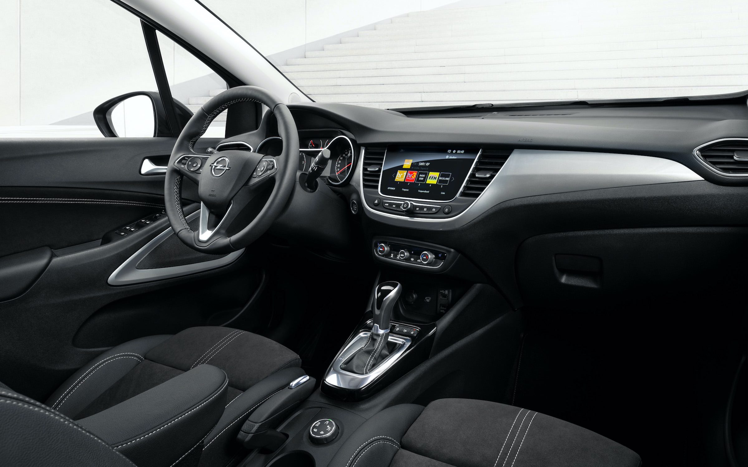 Opel Crossland lifting