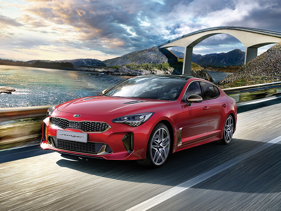kia stinger cena