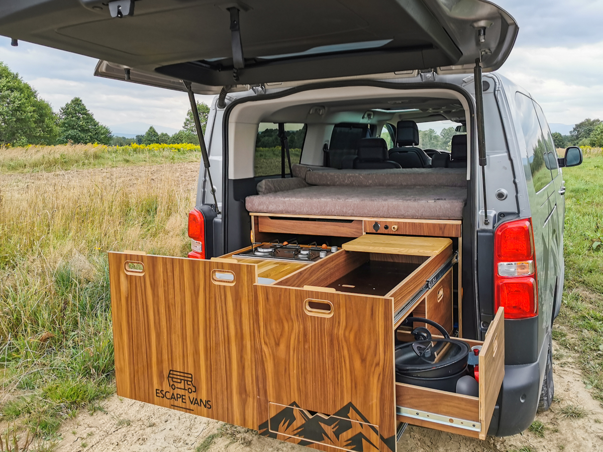 toyota proace verso camper 