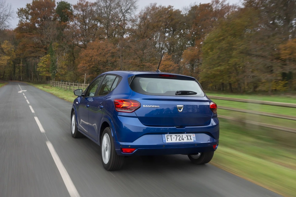 nowa Dacia Sandero