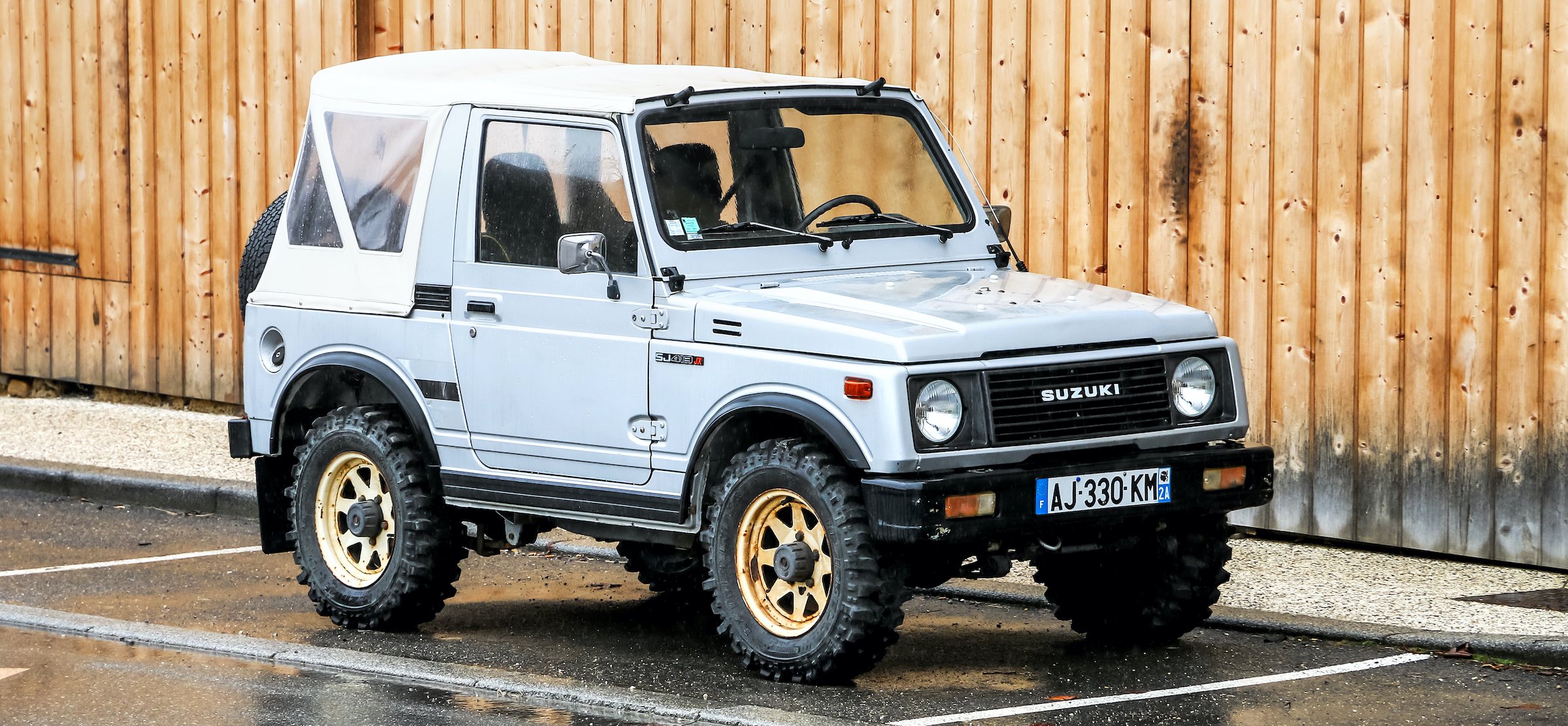 Suzuki samurai