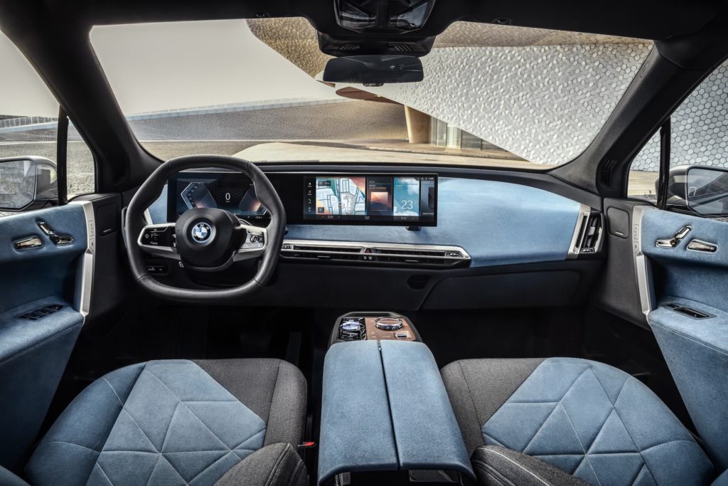 BMW iX 