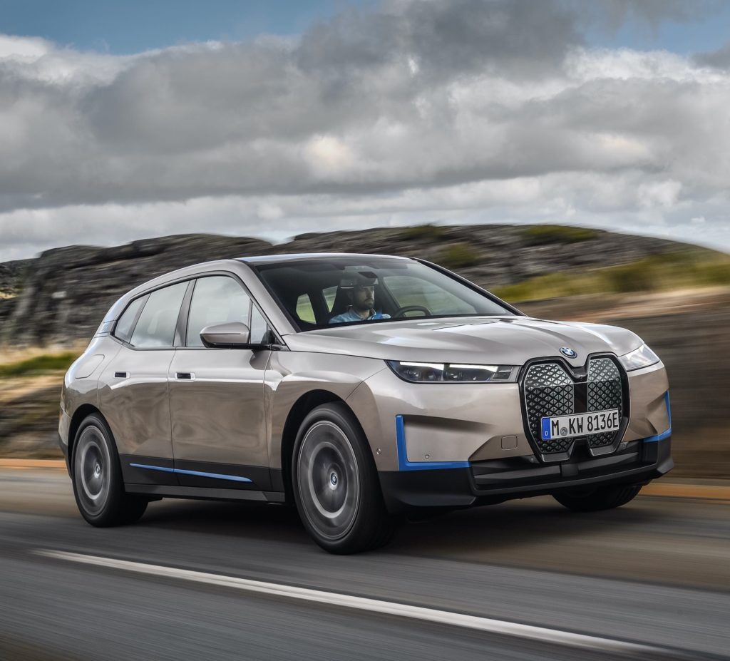 BMW iX 
