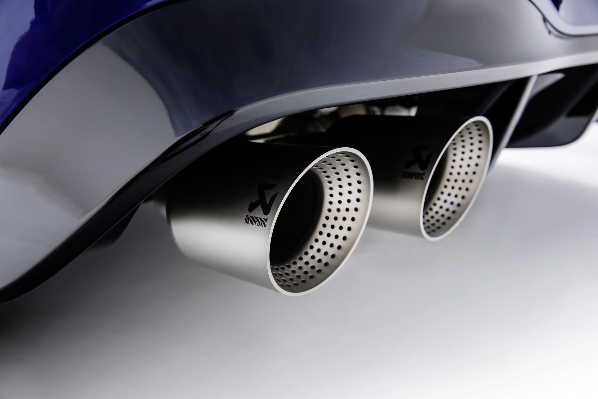 volkswagen golf r cena 
