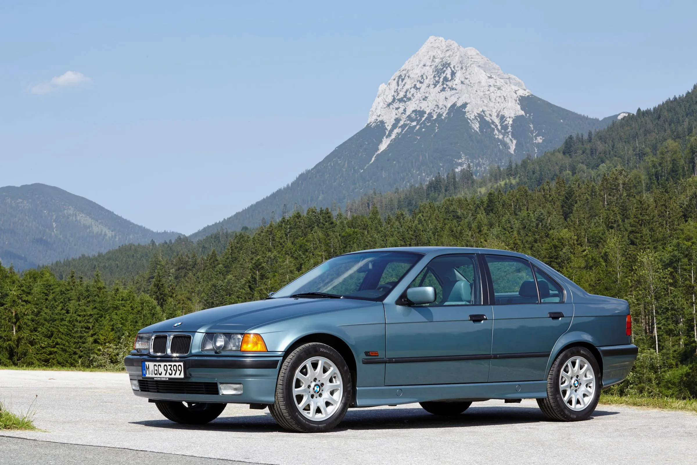 BMW E36 historia 