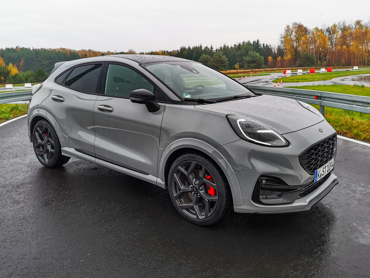 nowy elektryczny ford 