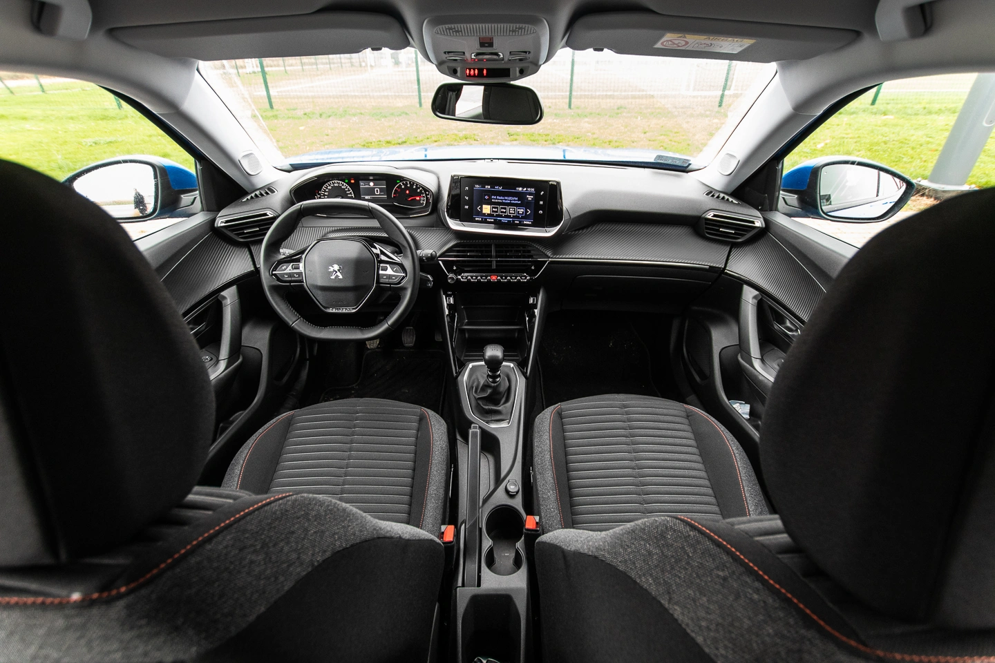 peugeot 2008 1.2 puretech 