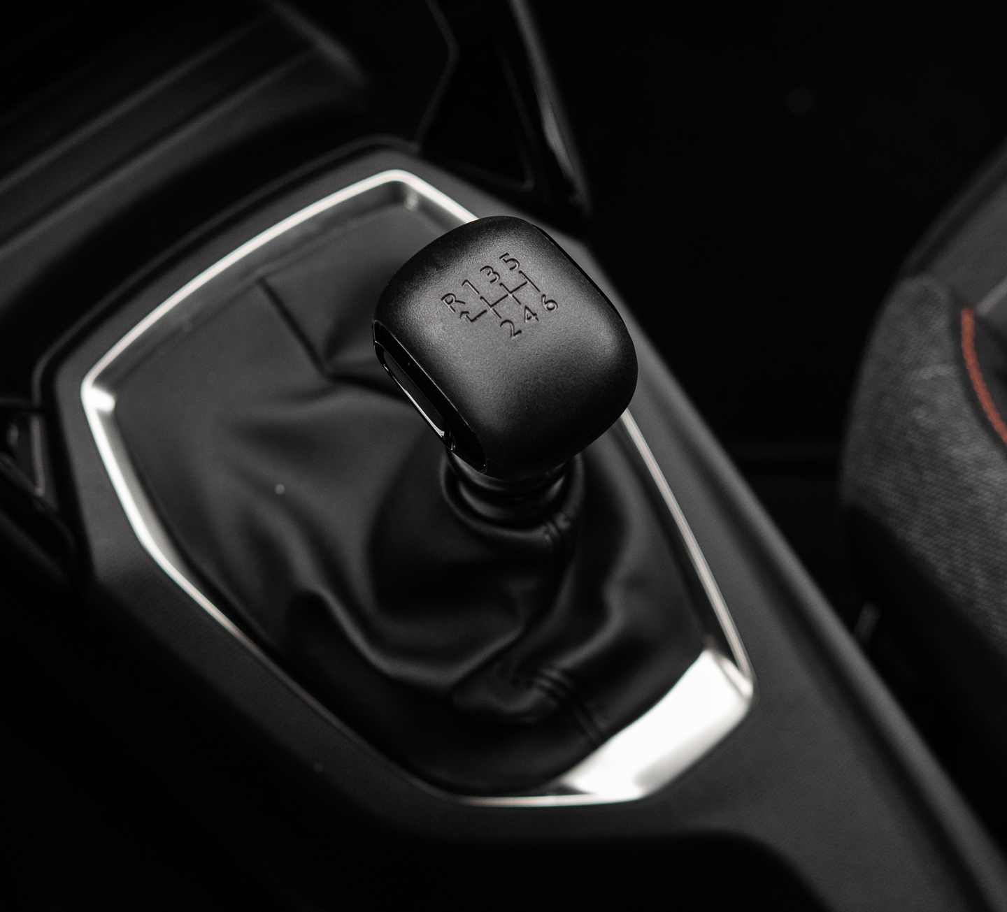 peugeot 2008 1.2 puretech 