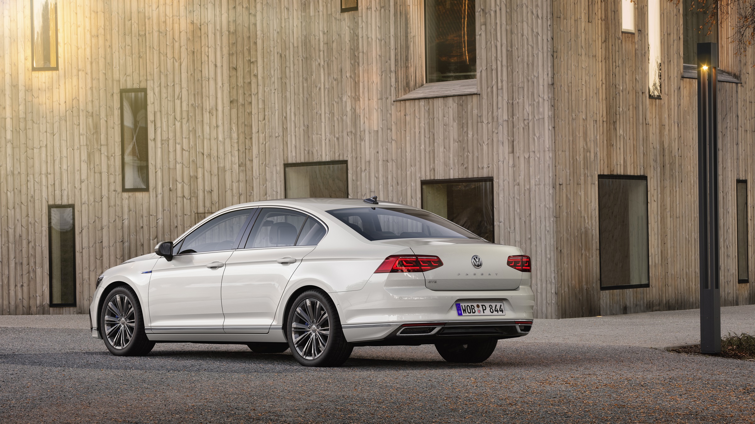 volkswagen passat 2021