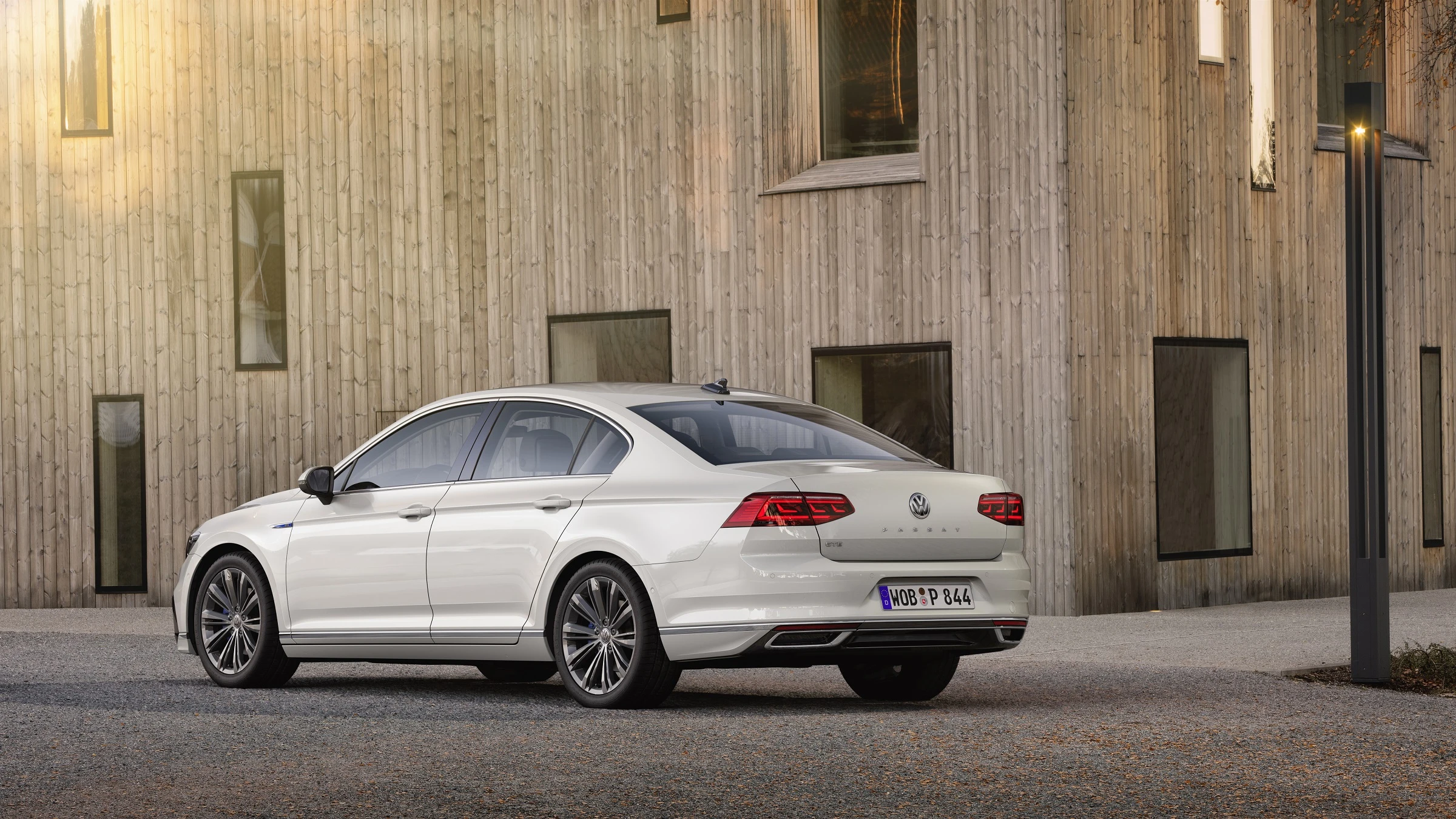 volkswagen passat 2021