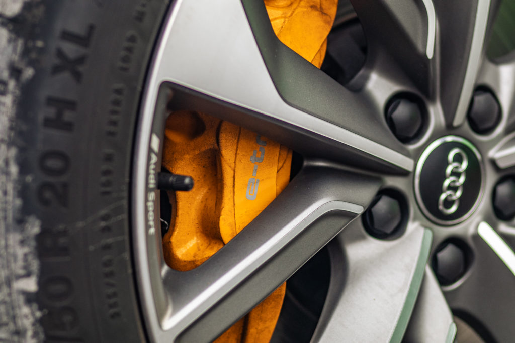 audi e-tron sportback hamulce 
