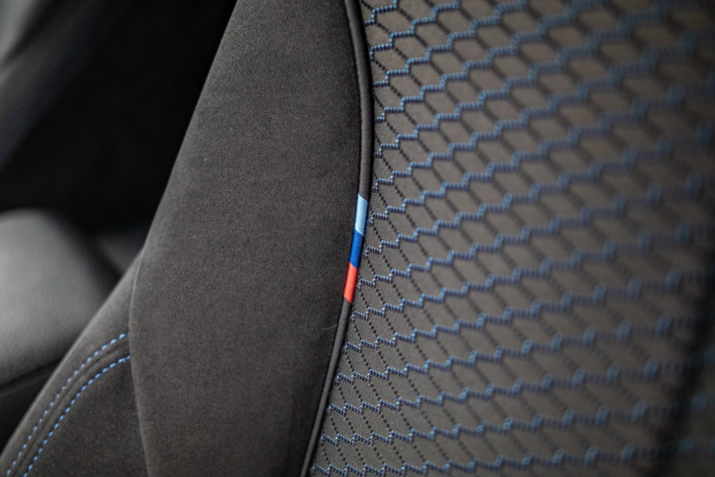 bmw 320i automarket