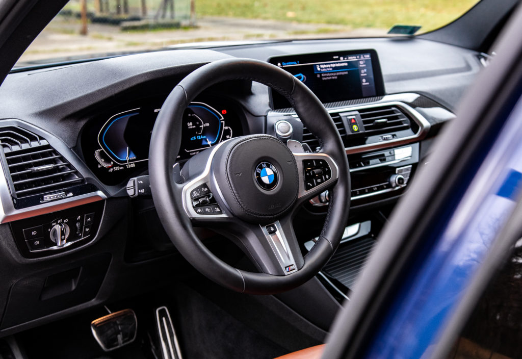 bmw x3 xdrive30e system multimedialny 