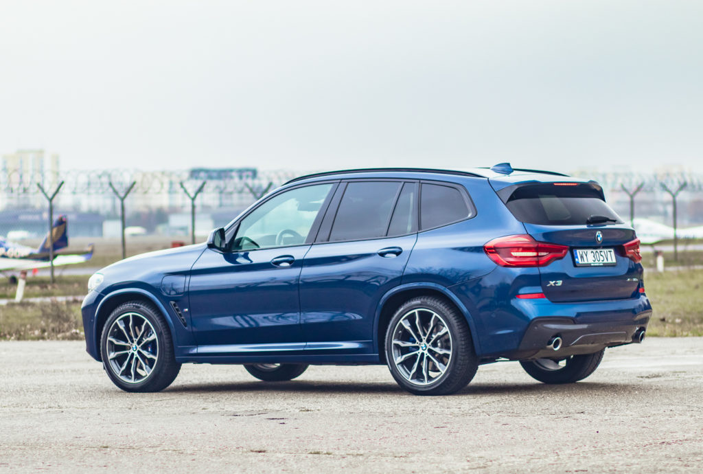bmw x3 xdrive30e cena 