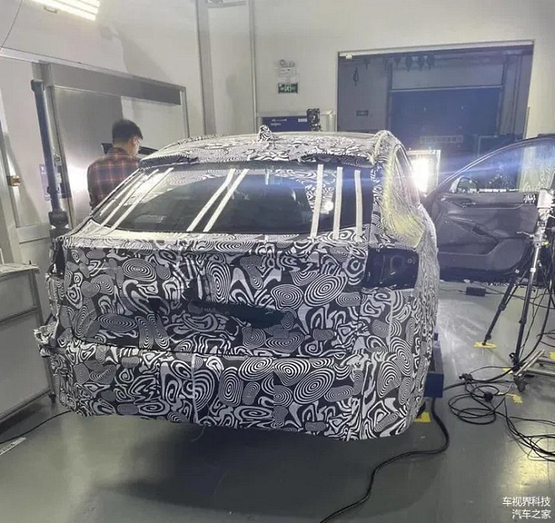 nowy Ford Mondeo 
