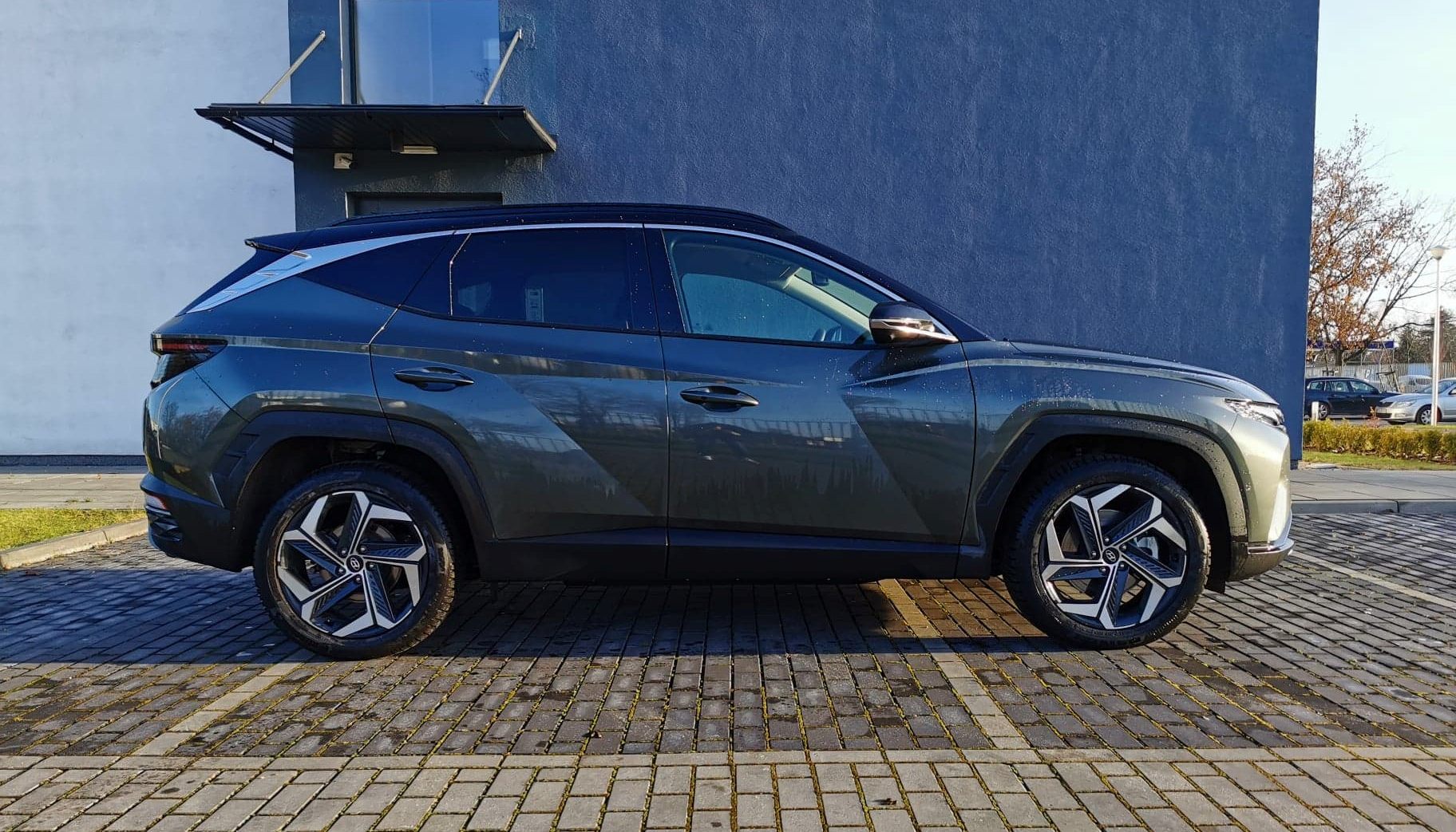 hyundai tucson hybrid 