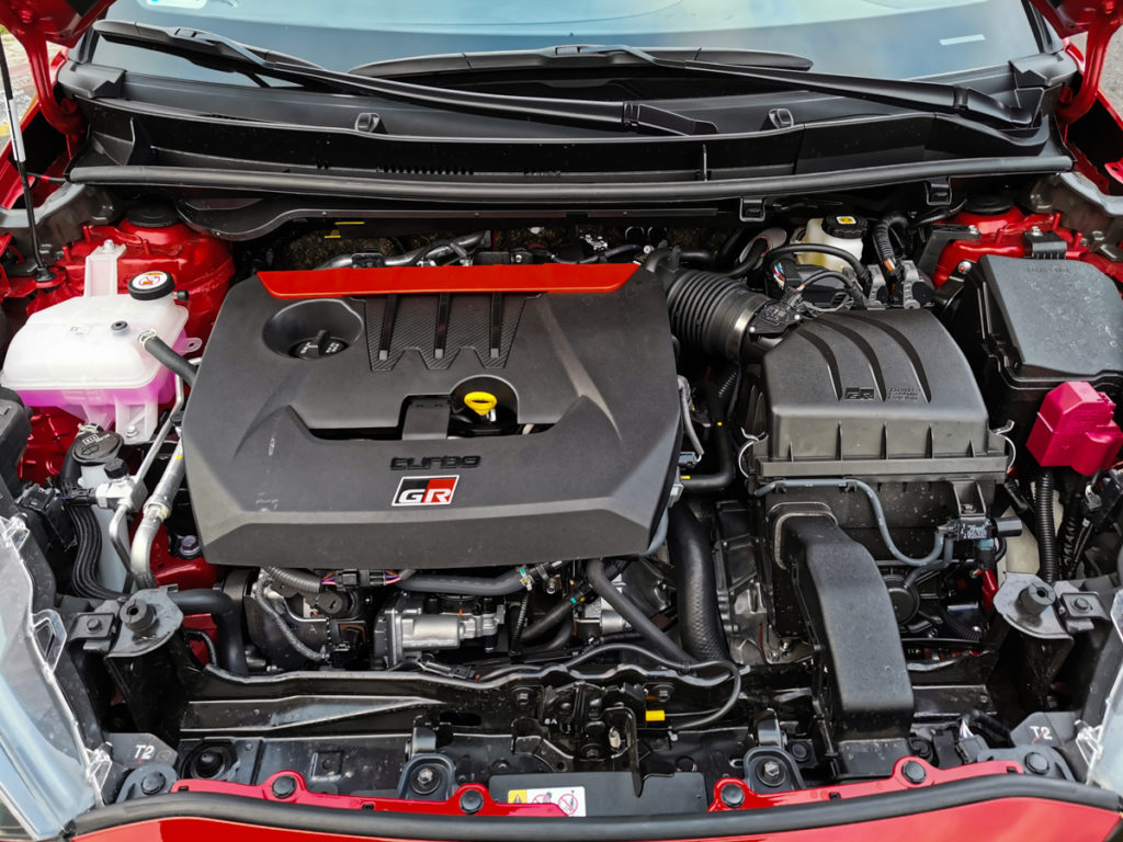 toyota gr yaris silnik 