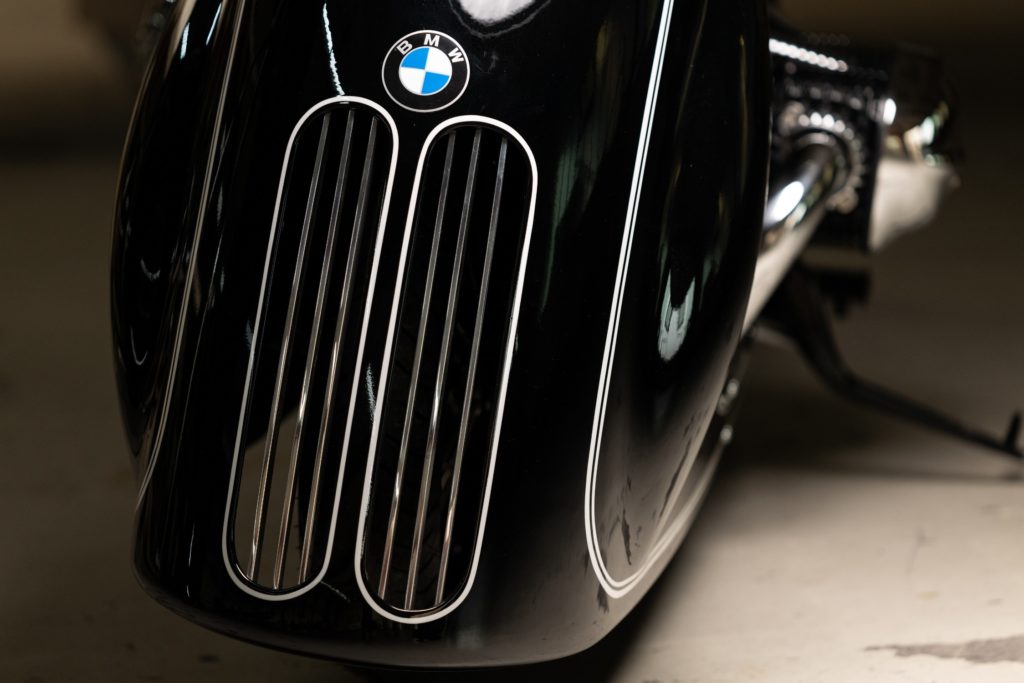 custom bmw R18 