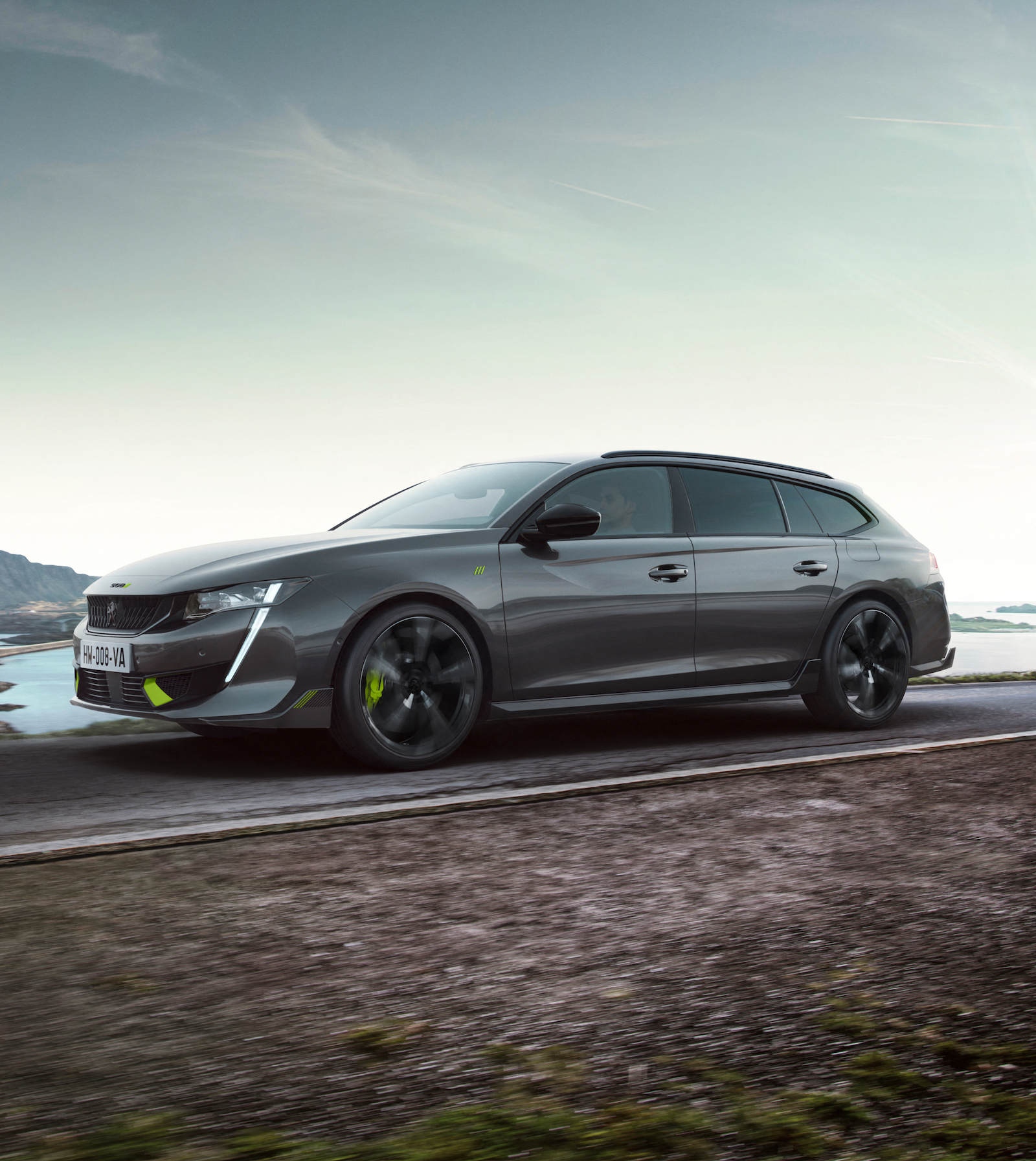 Możesz już zamówić 508 Peugeot Sport Engineered. Za jedyne 300 tys. zł z hakiem