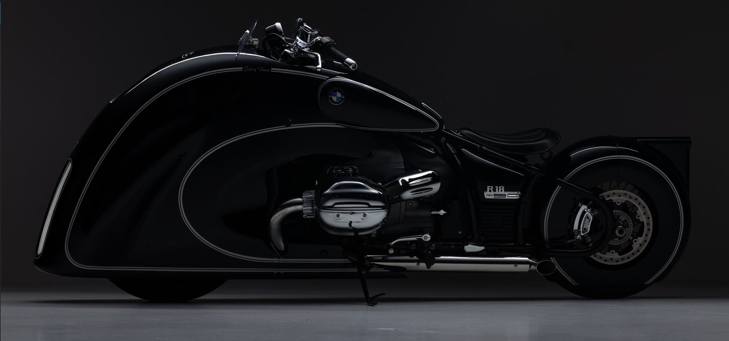 custom bmw R18