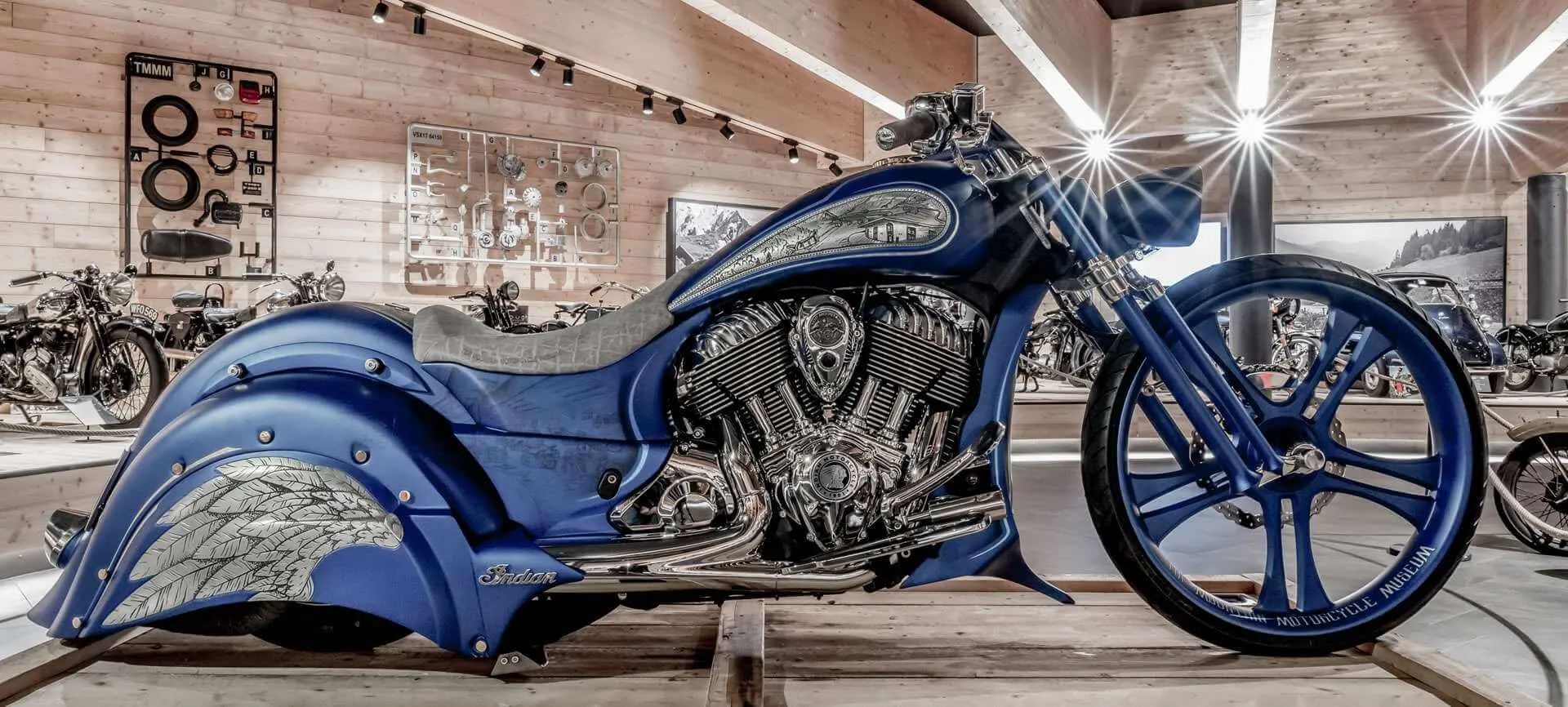 Z Top Mountain Crosspoint Motorcycle Museum zostały zgliszcza