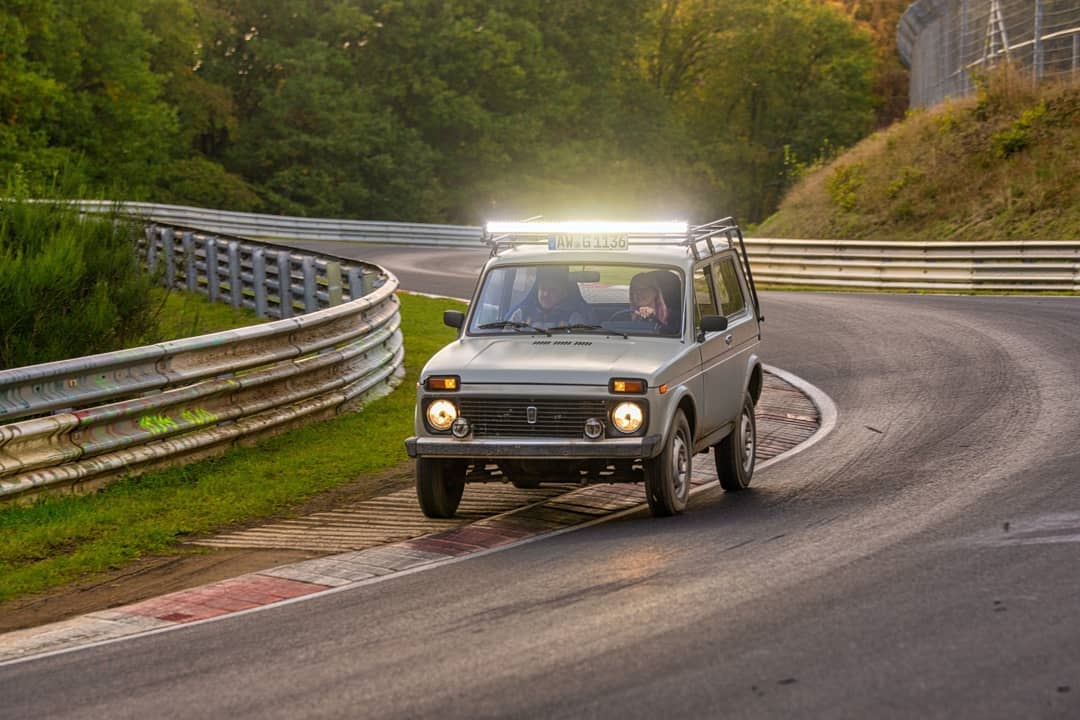 łada niva nurburgring